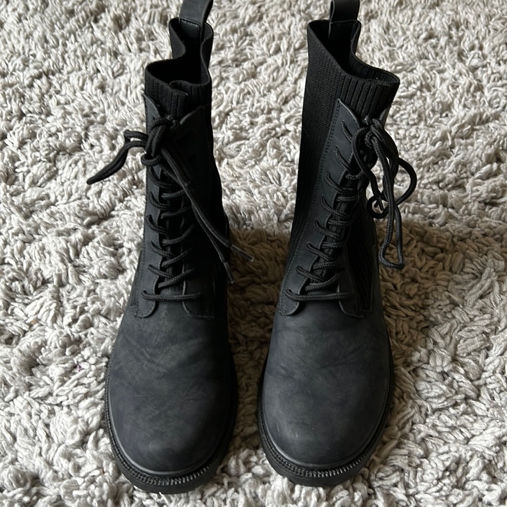 Black Wanted boots size 9.  New without tags.
